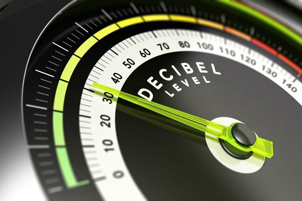 Decibel level gauge